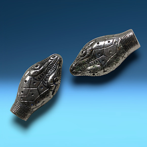 Vintage 1960's Whiting and Davis Snake Serpent Earrings Silver Tone Clip On Rare - Picture 1 of 6